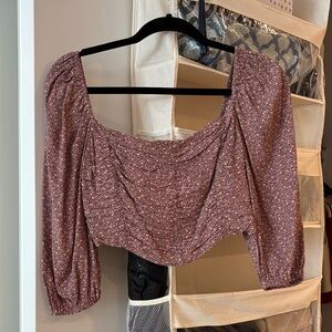 Aritzia Mauve Floral Square-Neck Puff Sleeve Crop Top